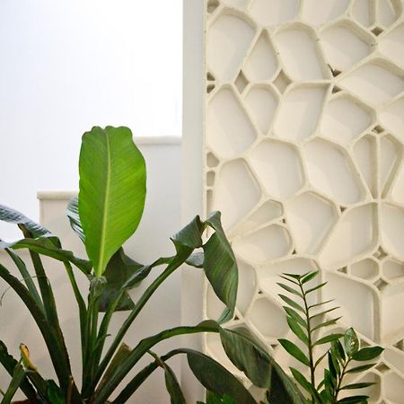 Apartamento De Diseno Con Jacuzzi Privado Granada Bagian luar foto