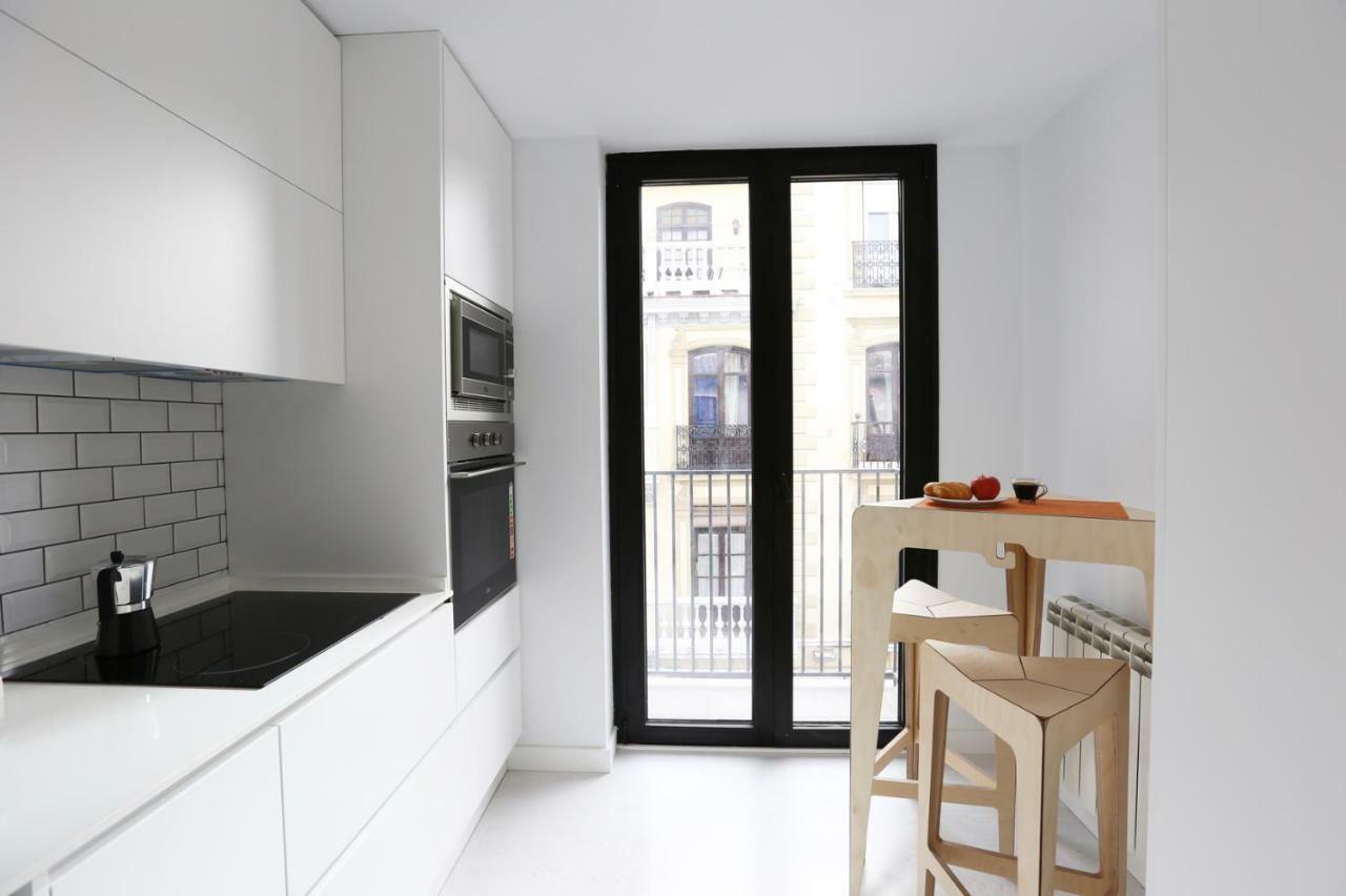 Apartamento De Diseno Con Jacuzzi Privado Granada Bagian luar foto