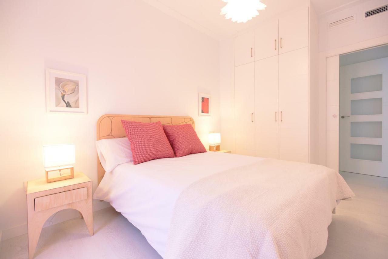 Apartamento De Diseno Con Jacuzzi Privado Granada Bagian luar foto