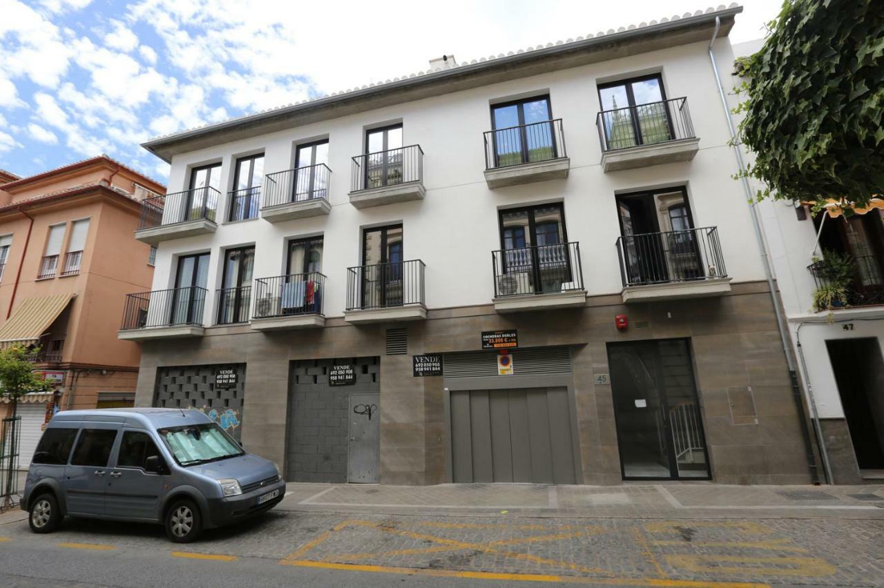 Apartamento De Diseno Con Jacuzzi Privado Granada Bagian luar foto