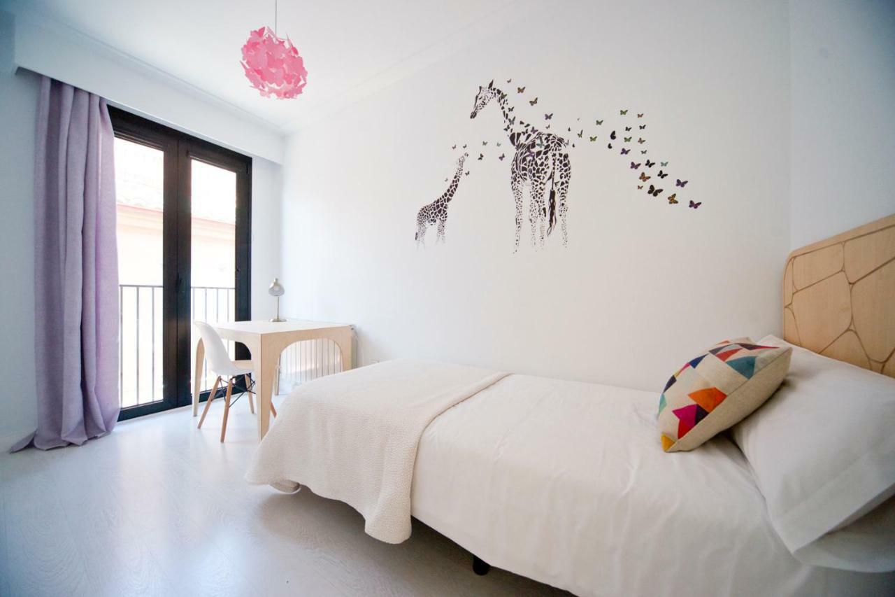 Apartamento De Diseno Con Jacuzzi Privado Granada Bagian luar foto